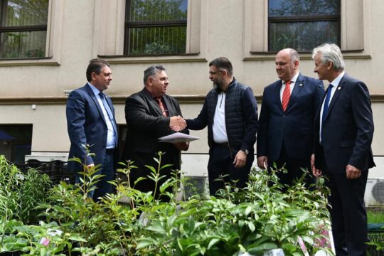 279835661_411565257451690_8937394231033676281_n