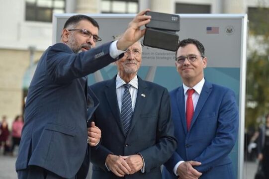 313257979_524852179456330_3554917966363946266_n