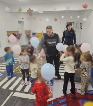 484a01c6-fef0-45e3-bc8f-64a3b744ac18