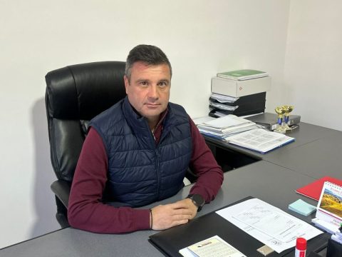 Imagine WhatsApp 2025-11-24 la 16.32.12_83df87dd