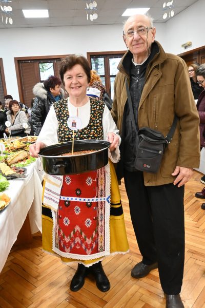 WhatsApp Image 2025-12-16 at 18.01.49