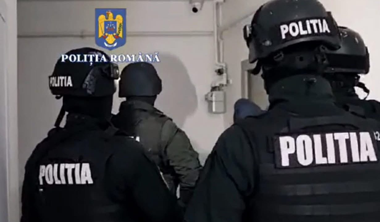 Percheziții în Giurgiu și București într-un dosar de înșelăciune, spălare de bani și camătă
